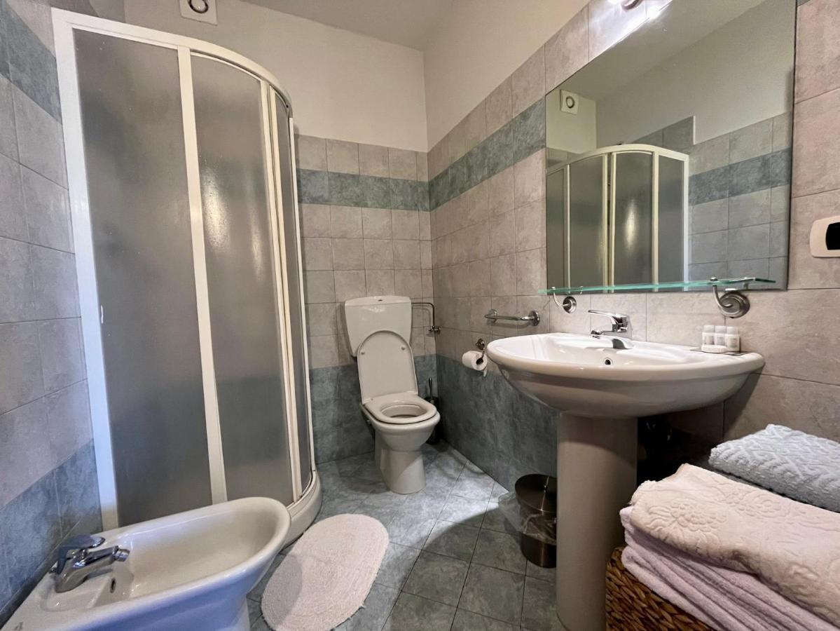 아스티 La Cascina Del Castello 빌라 외부 사진